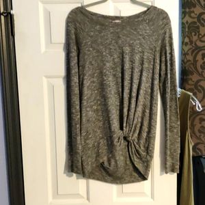 GRAY Juicy Sweater with not in Front S